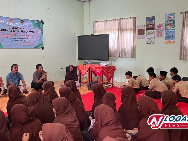 SIWO PWI Gelar Pelatihan Jurnalistik, Siswa SMPIT Logaritma Diajak Kuasai Teknik Publikasi